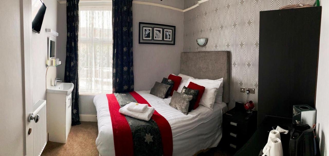 Adelphi Guest House Southport Exteriör bild